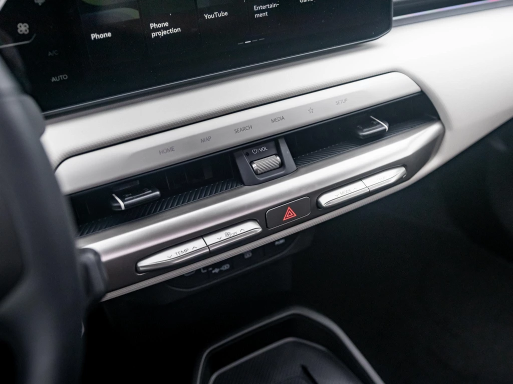Kia EV4 – foto 24