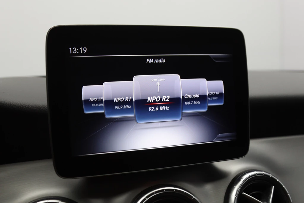 Mercedes-Benz CLA – foto 33