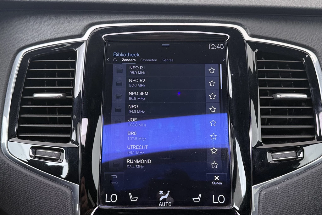Volvo XC90 – foto 32
