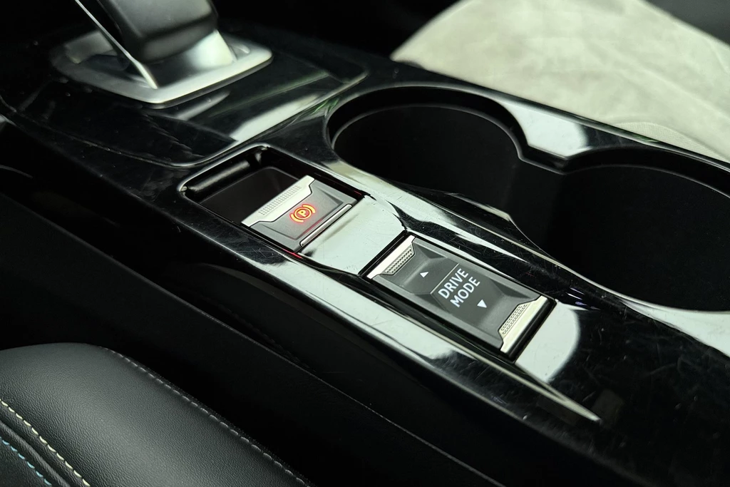 Peugeot e-2008 – foto 21