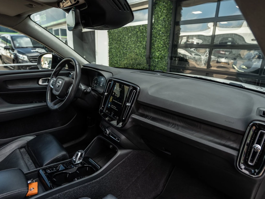 Volvo XC40 – foto 42