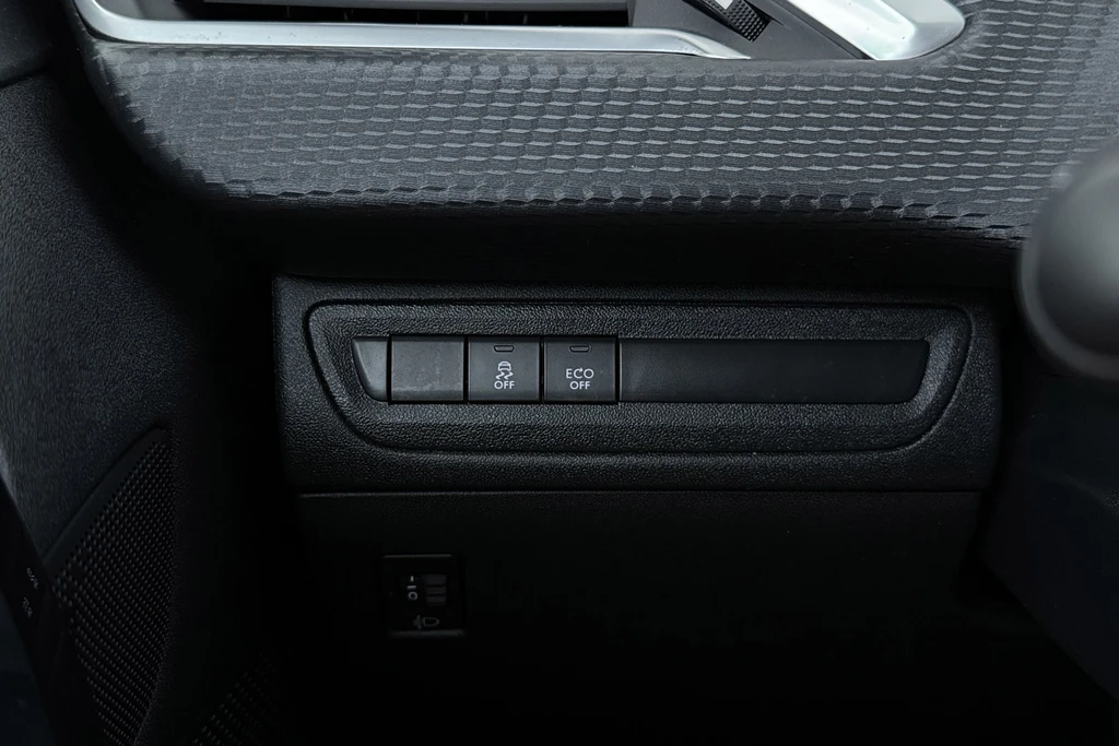 Peugeot 208 – foto 31