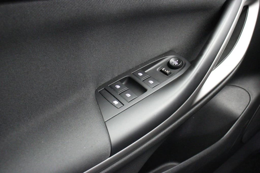 Opel Astra – foto 26