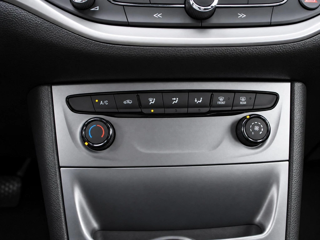 Opel Astra – foto 17