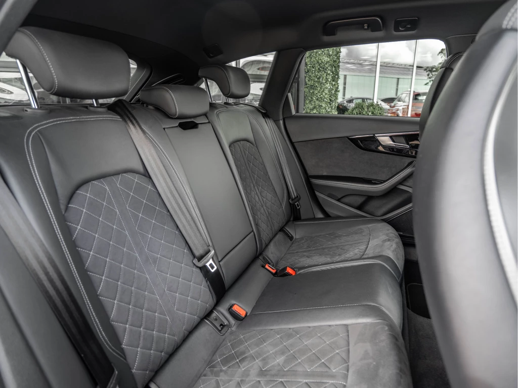 Audi A4 – foto 31