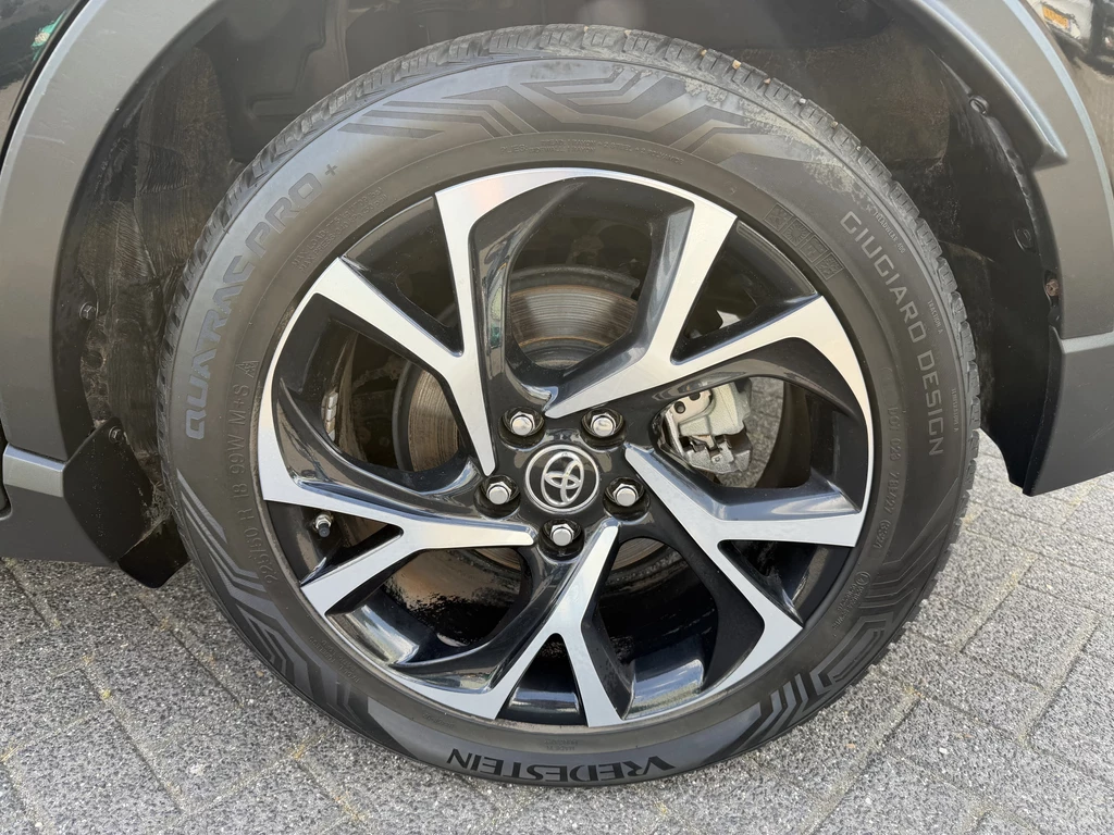 Toyota C-HR – foto 10