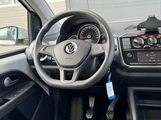 Volkswagen up! – thumbnail 22