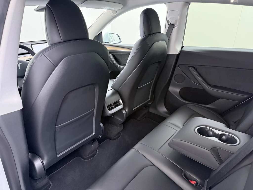 Tesla Model Y – foto 39