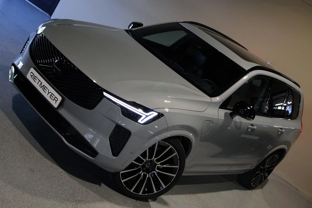 Volvo XC90 – foto 2