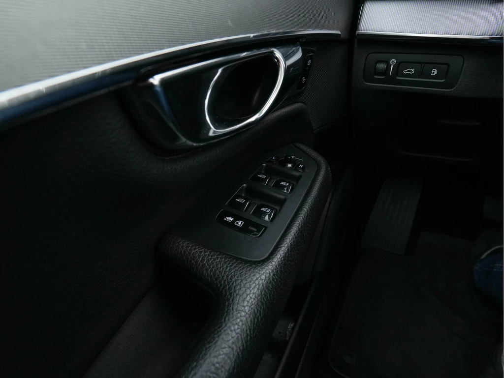 Volvo XC90 – foto 20