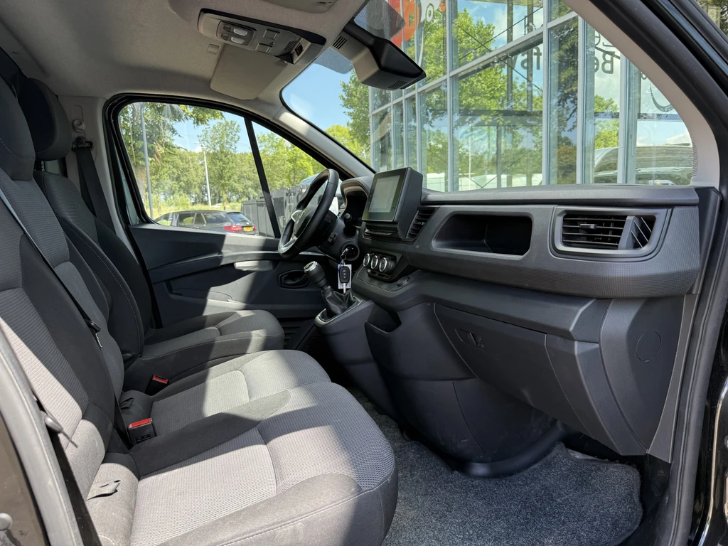 Renault Trafic – foto 12