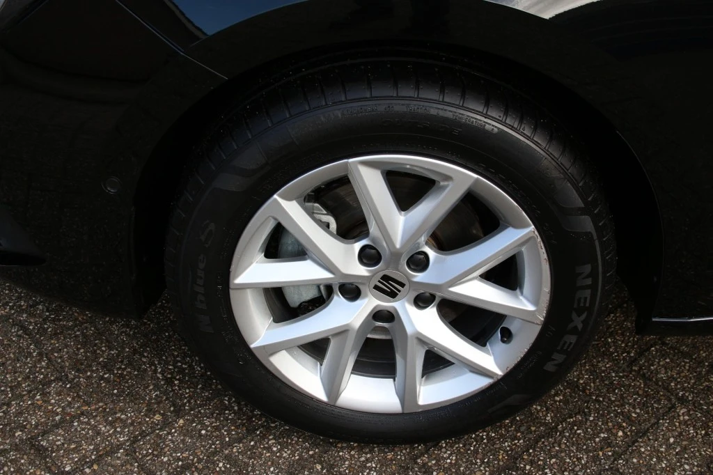 SEAT Leon – foto 4