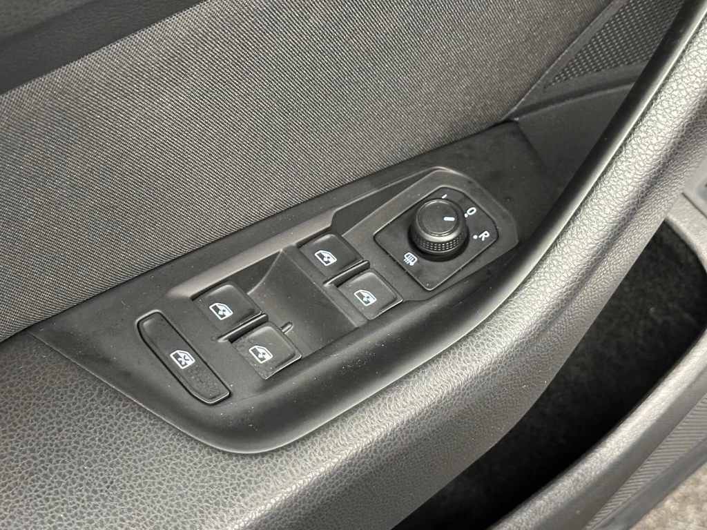 Volkswagen Passat – foto 14