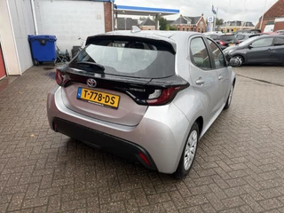 Toyota Yaris – thumbnail 8