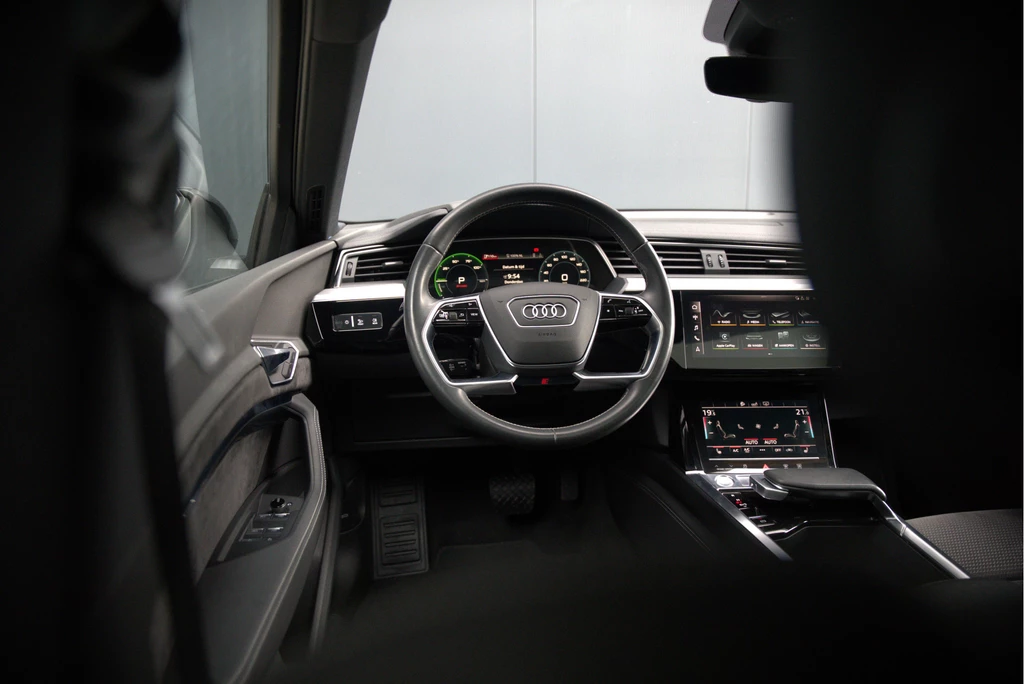 Audi e-tron – foto 27