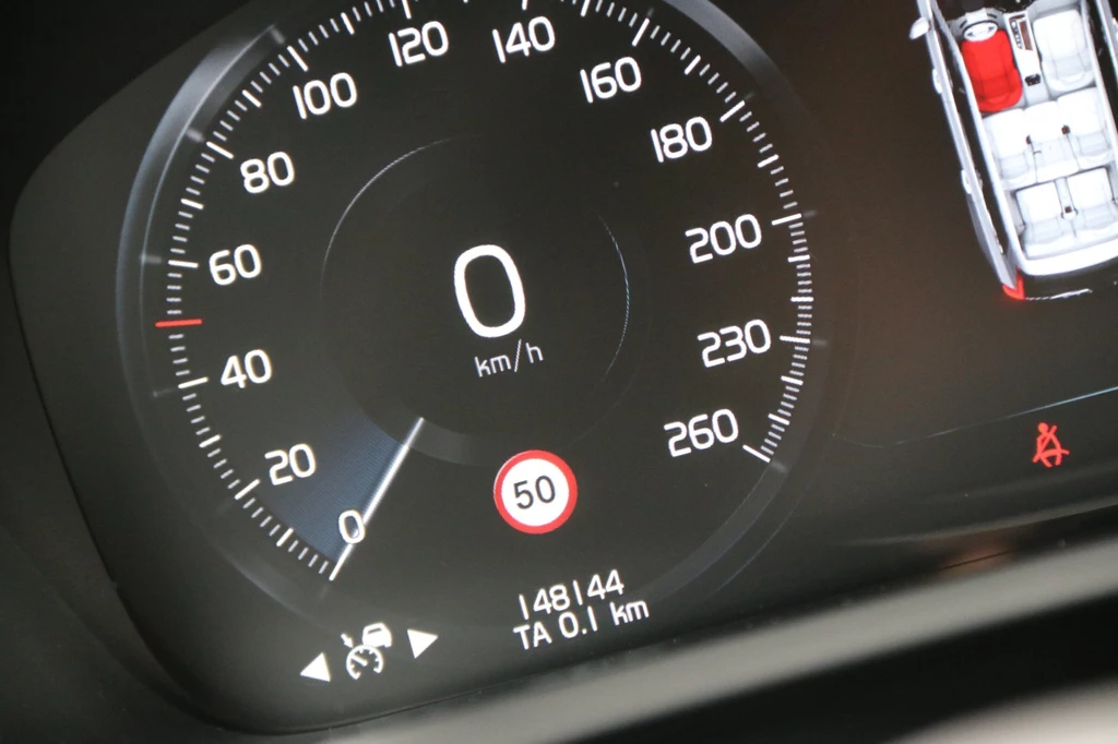 Volvo XC90 – foto 17