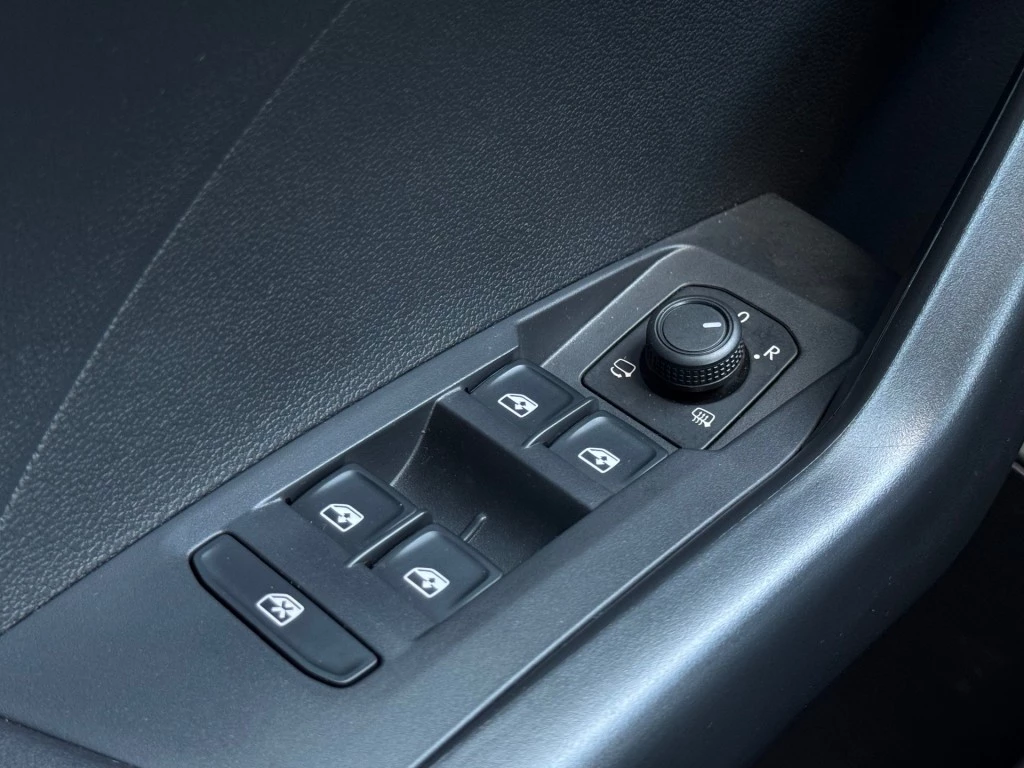 Volkswagen T-Cross – foto 11