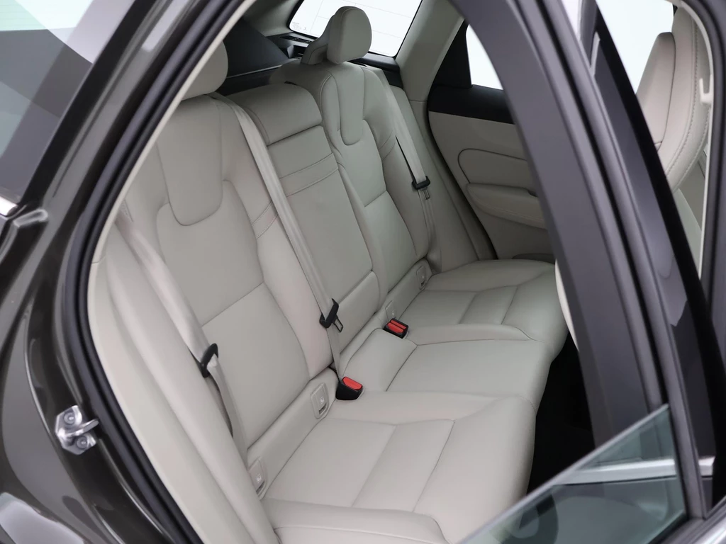 Volvo XC60 – foto 12