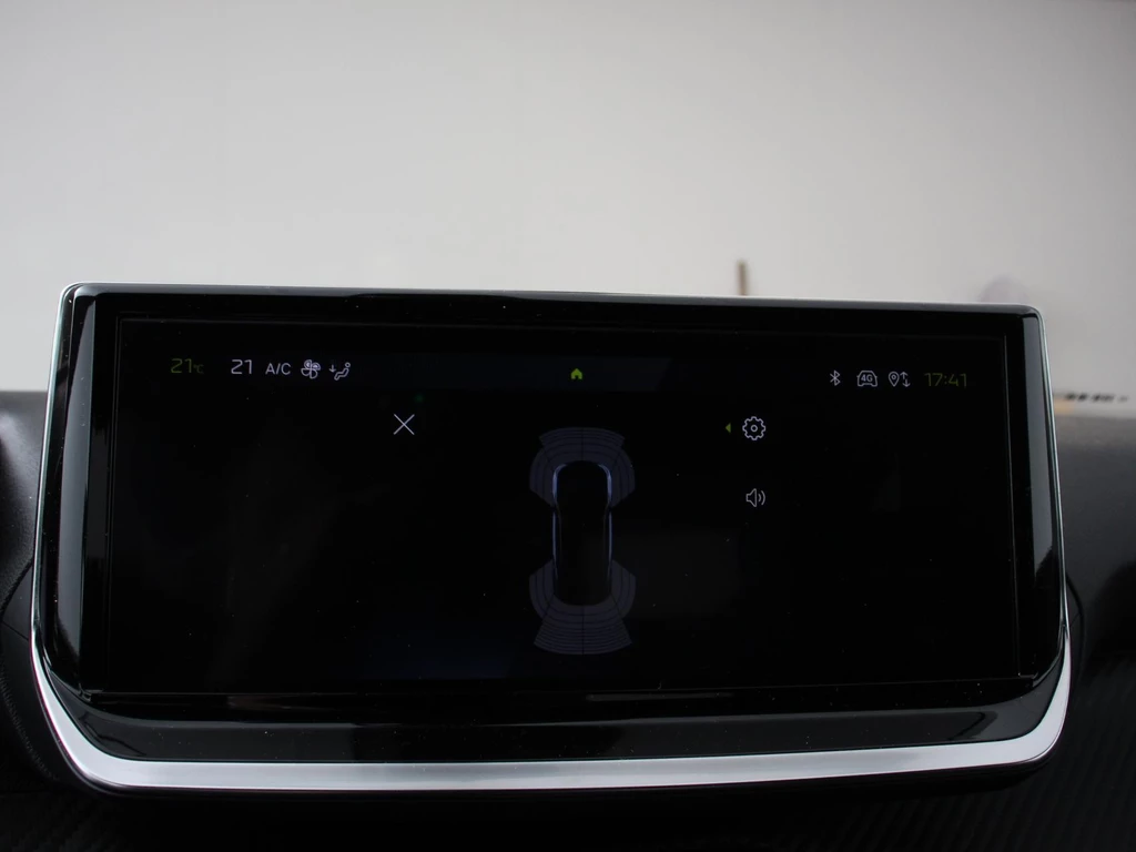 Peugeot e-2008 – foto 16
