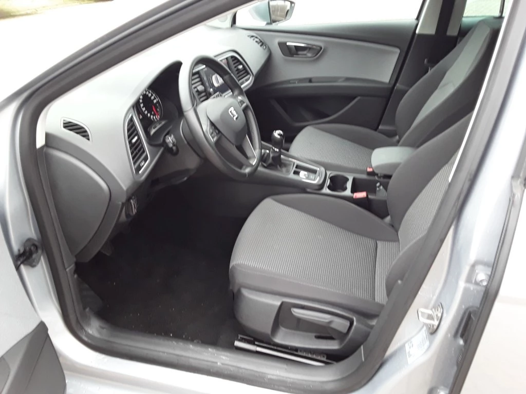 SEAT Leon – foto 8