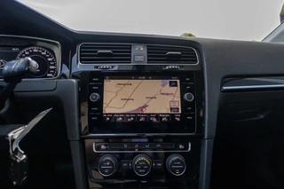 Volkswagen Golf – thumbnail 23