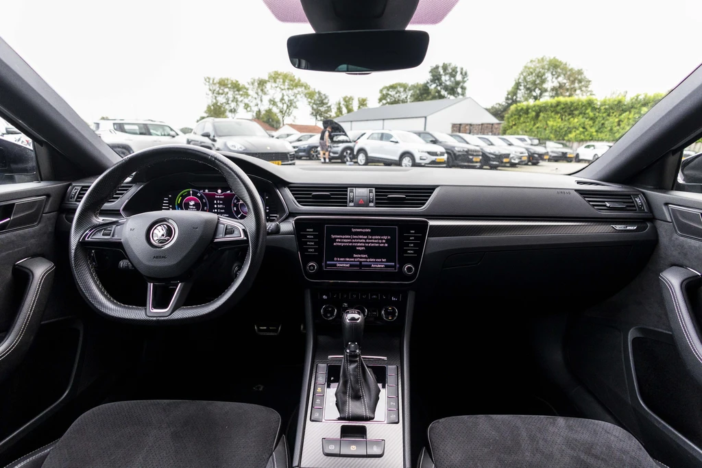 Škoda Superb – foto 20
