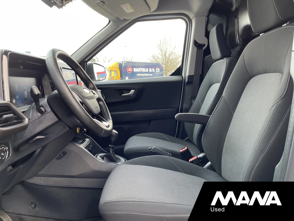 Ford Transit Courier – foto 11