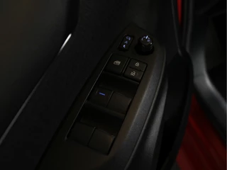 Toyota Yaris – thumbnail 12