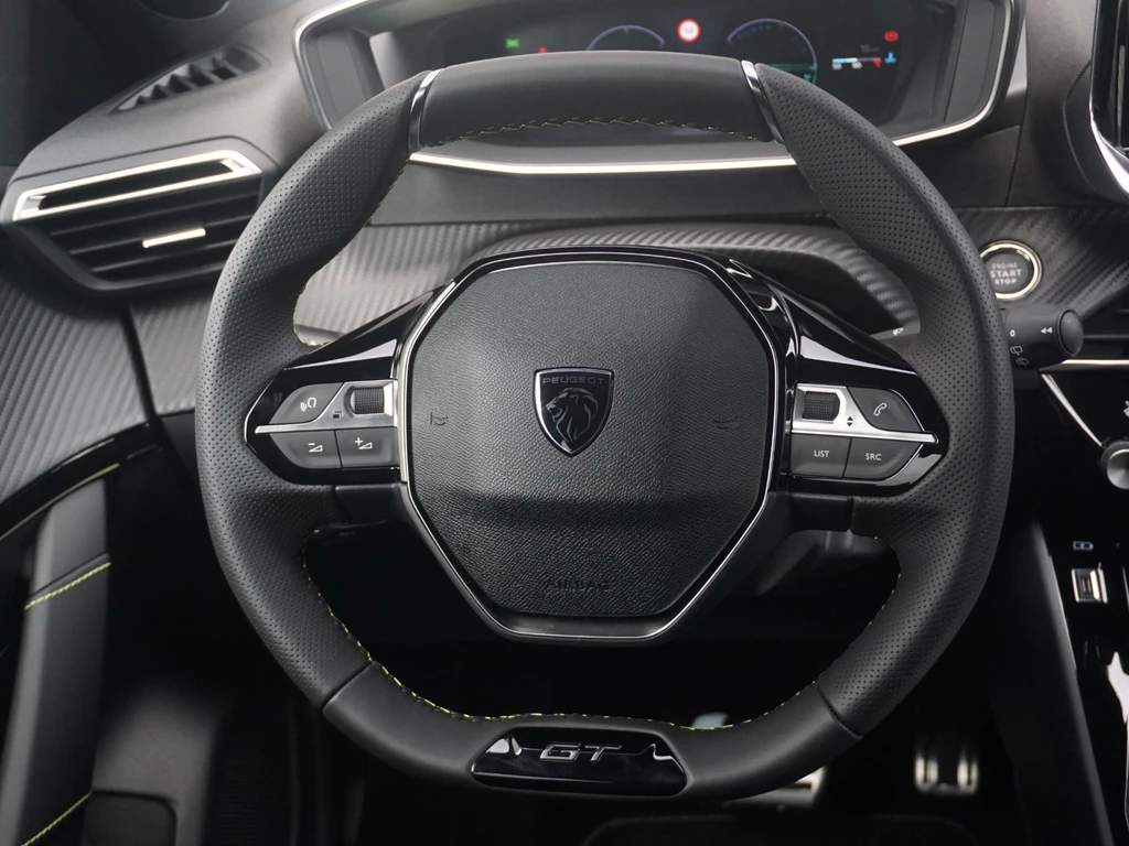 Peugeot 208 – foto 18