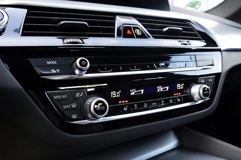 BMW 5 Serie – foto 27