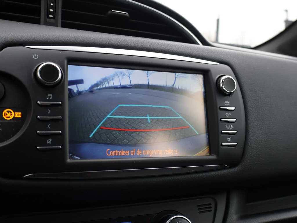 Toyota Yaris – foto 14