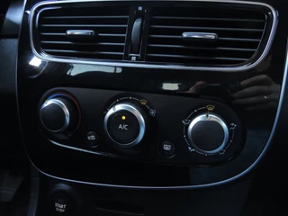 Renault Clio – thumbnail 38