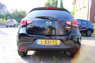 Mazda 2 – thumbnail 4