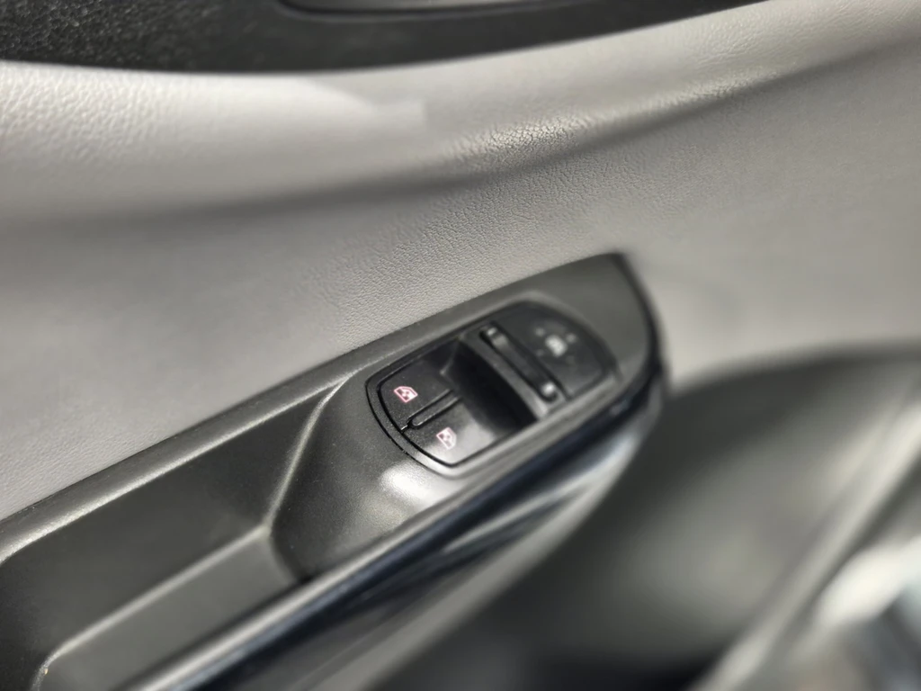 Opel Corsa – foto 24