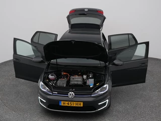 Volkswagen e-Golf – thumbnail 18