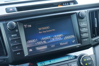 Toyota RAV4 – thumbnail 25