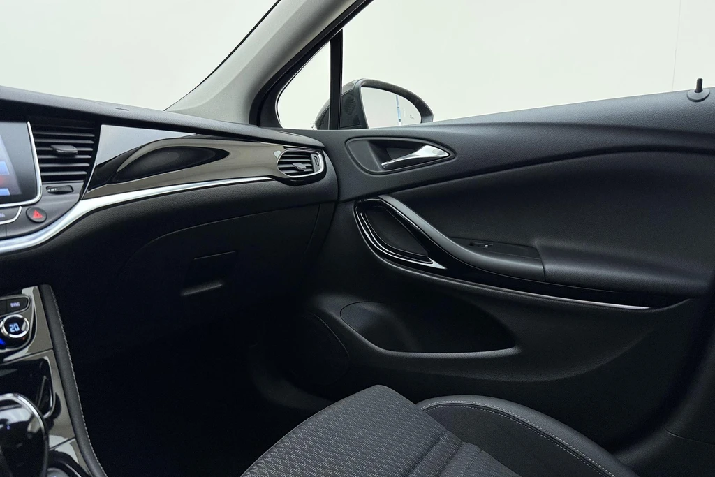 Opel Astra – foto 32