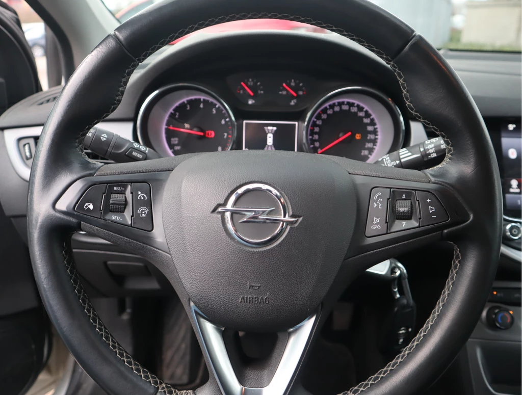 Opel Astra – foto 13