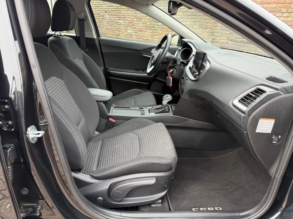 Kia Ceed – foto 16