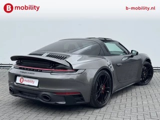 Porsche 911 – thumbnail 7