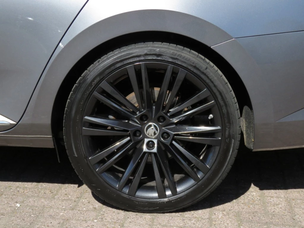 Škoda Superb – foto 26