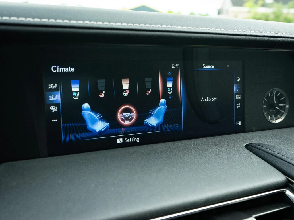 Lexus LC – foto 36