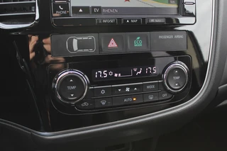 Mitsubishi Outlander – thumbnail 18