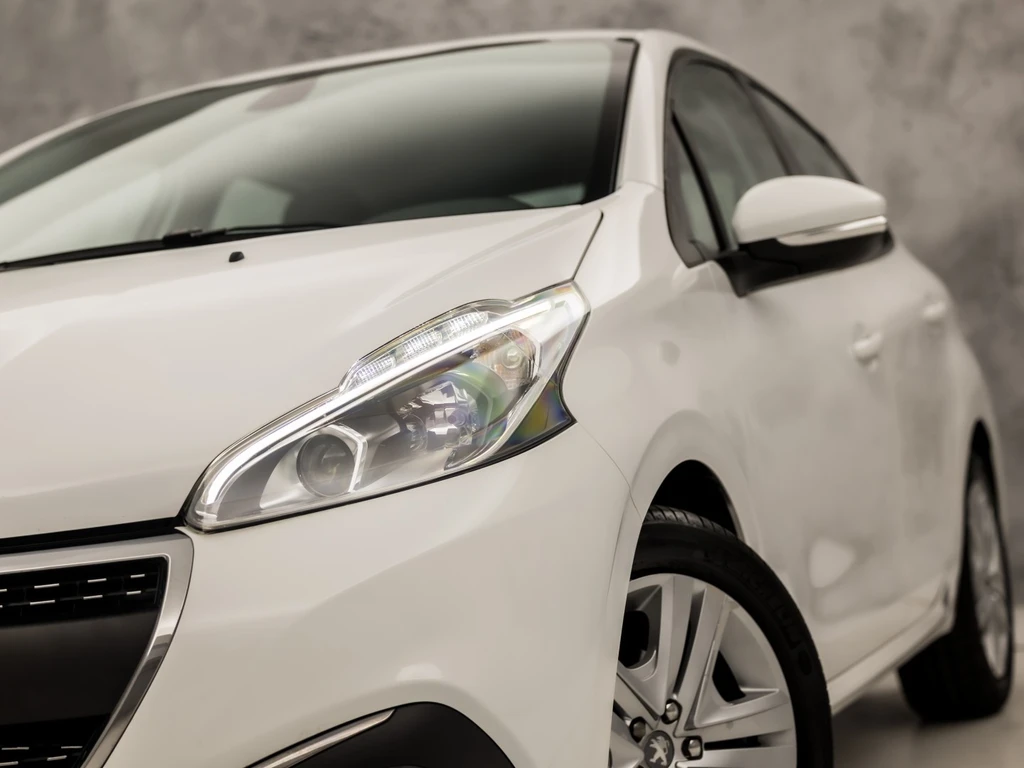 Peugeot 208 – foto 13