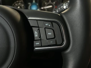Jaguar E-PACE – thumbnail 16
