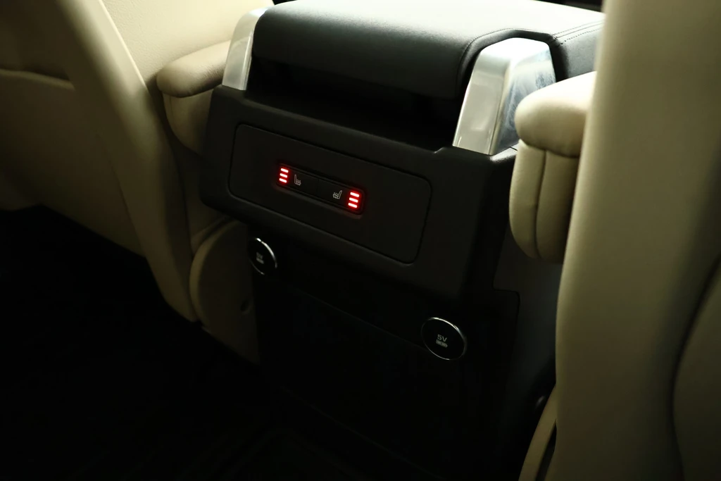 Land Rover Discovery – foto 25