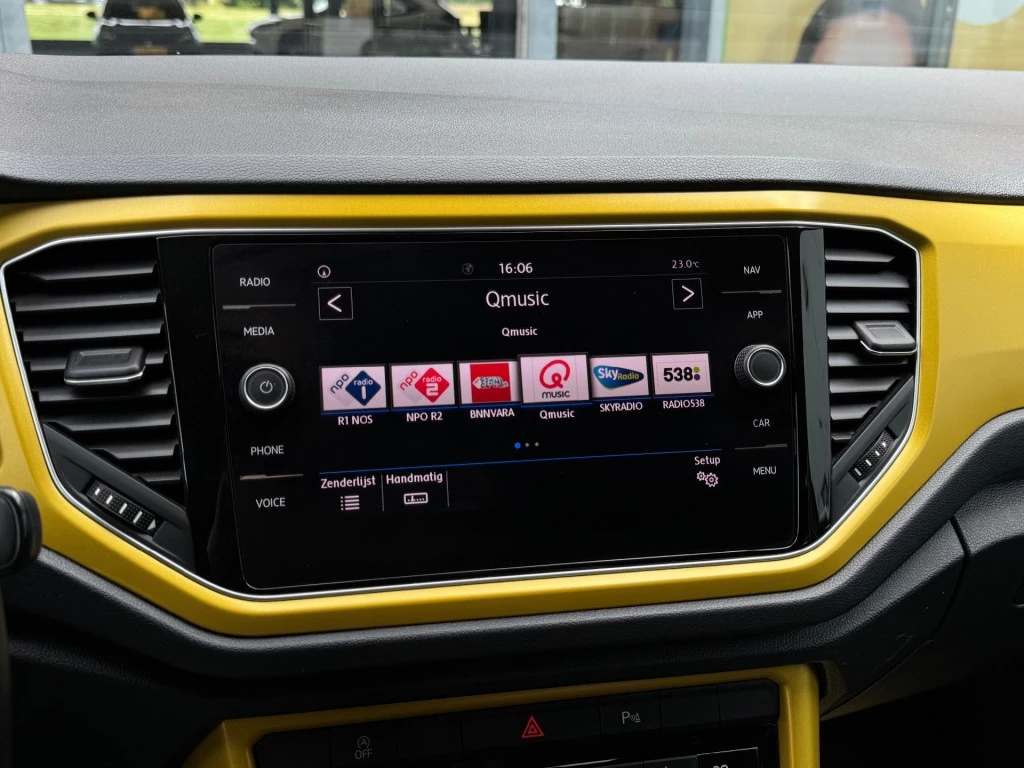 Volkswagen T-Roc – foto 13