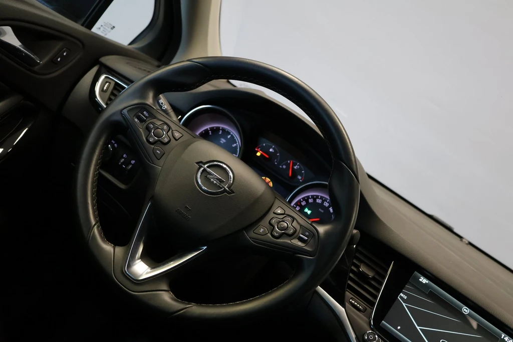 Opel Astra – foto 24