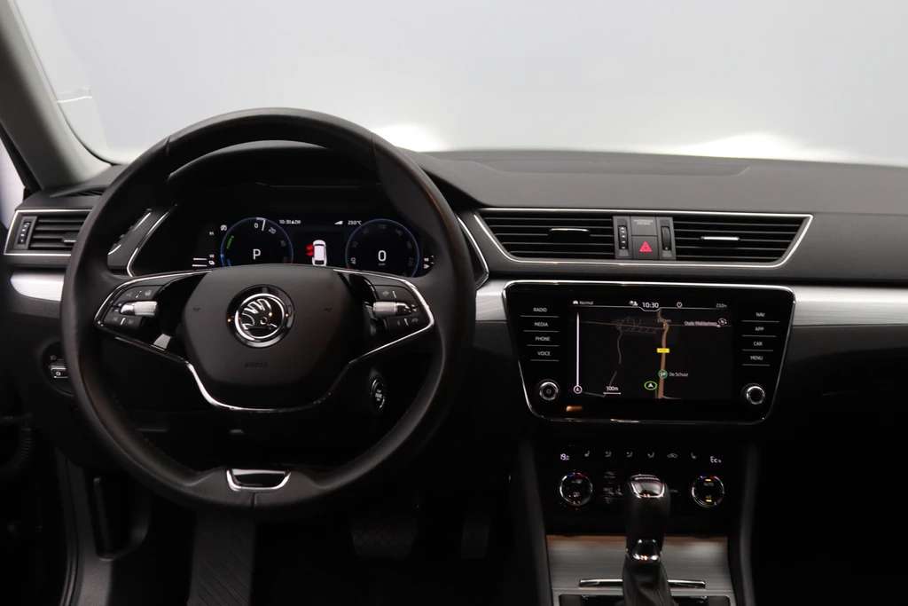 Škoda Superb – foto 15