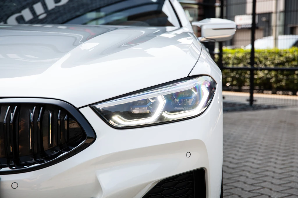 BMW 8 Serie – foto 36
